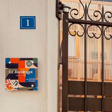 Le Mandragot Lägenhetshotell Bedous