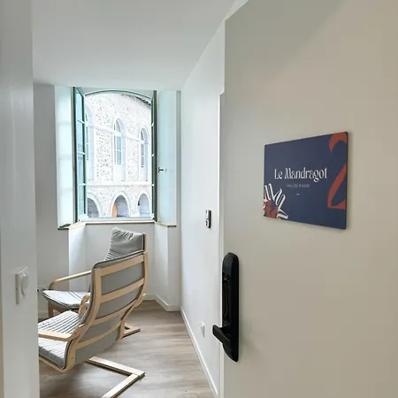 Lägenhetshotell Le Mandragot Bedous