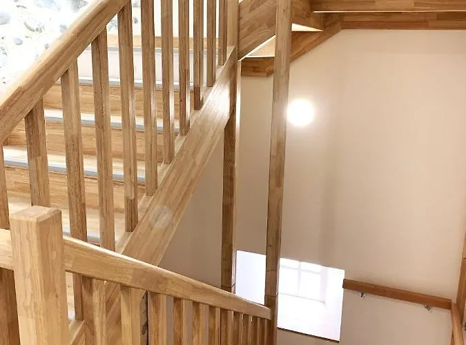 Le Mandragot מלון דירות 3*