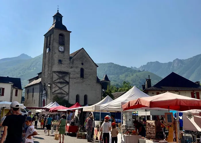 Le Mandragot מלון דירות